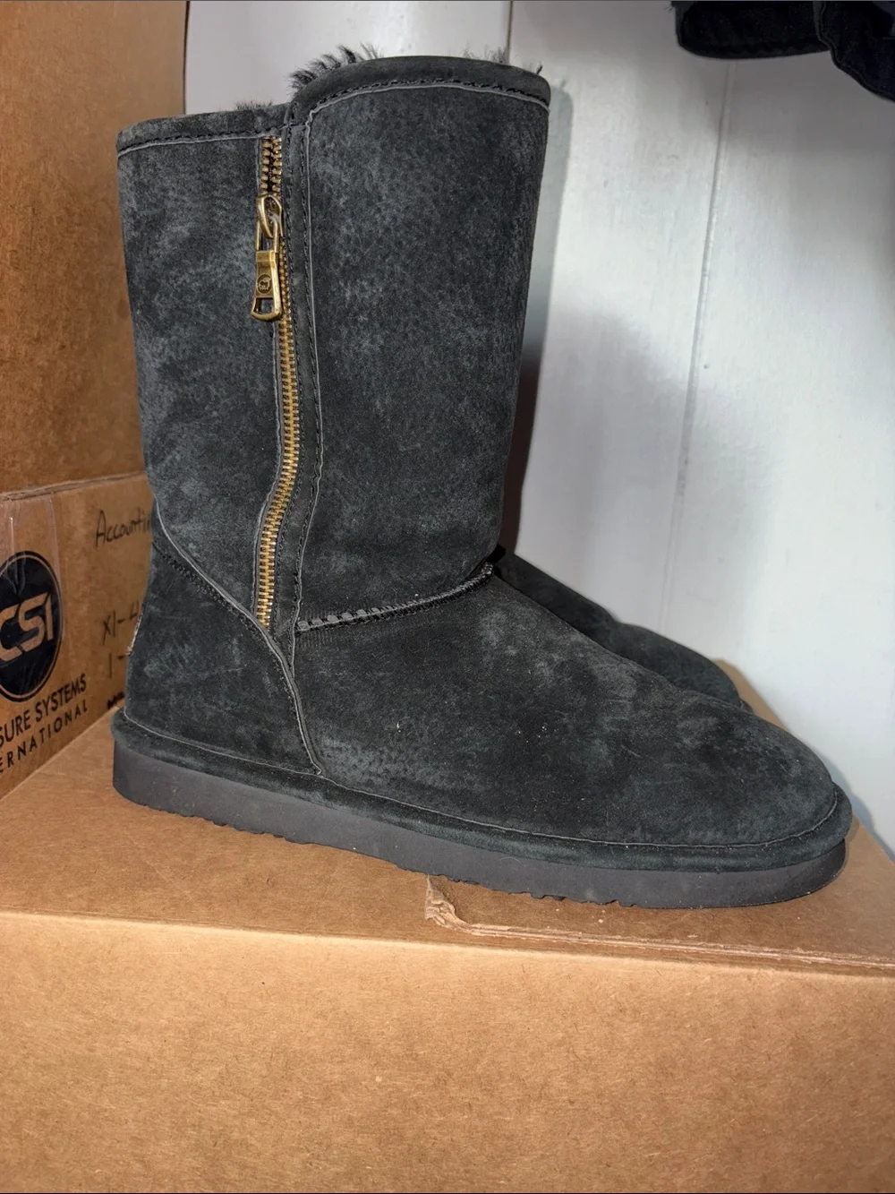 Lamo Black Suede Zip Boot size 8